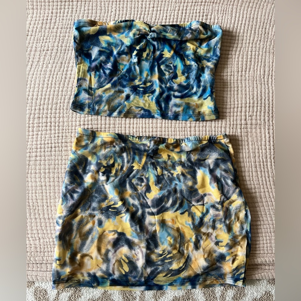 Multicolor Abstract Print Festival Set